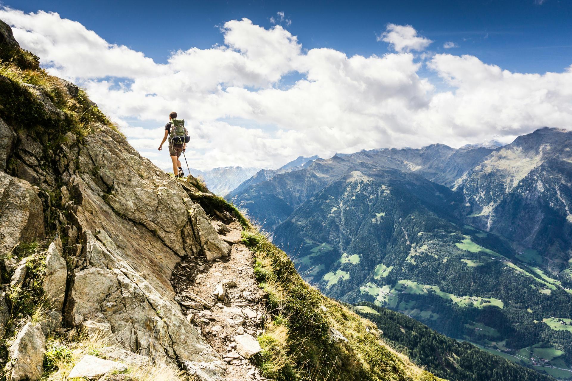 Passeier-Valley-Italy-summer-hiker